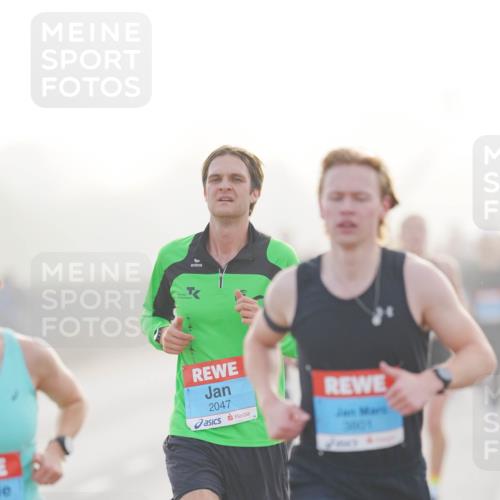 03.10.2026 - Köhlbrandbrückenlauf LAZAROV Photography http://msf.ph/oto/10687050 03.10.2026 09:13:16 Position 3 4, 2047 meine-sportfotos.de