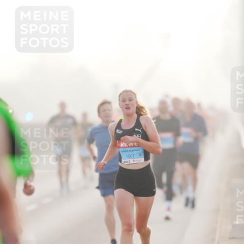 03.10.2026 - Köhlbrandbrückenlauf LAZAROV Photography http://msf.ph/oto/10687062 03.10.2026 09:13:19 Position 3 1507 meine-sportfotos.de