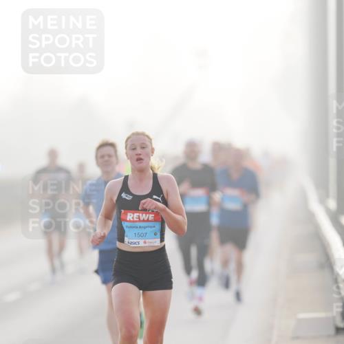 03.10.2026 - Köhlbrandbrückenlauf LAZAROV Photography http://msf.ph/oto/10687067 03.10.2026 09:13:19 Position 3 1507 meine-sportfotos.de