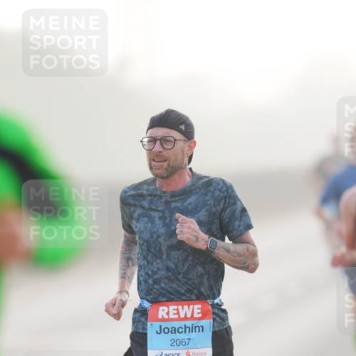 03.10.2026 - Köhlbrandbrückenlauf LAZAROV Photography http://msf.ph/oto/10687073 03.10.2026 09:13:20 Position 3 2067 meine-sportfotos.de