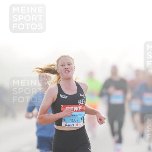 03.10.2026 - Köhlbrandbrückenlauf LAZAROV Photography http://msf.ph/oto/10687084 03.10.2026 09:13:22 Position 3 1507 meine-sportfotos.de
