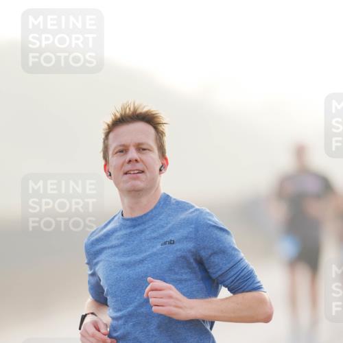 03.10.2026 - Köhlbrandbrückenlauf LAZAROV Photography http://msf.ph/oto/10687118 03.10.2026 09:13:26 Position 3 1 meine-sportfotos.de