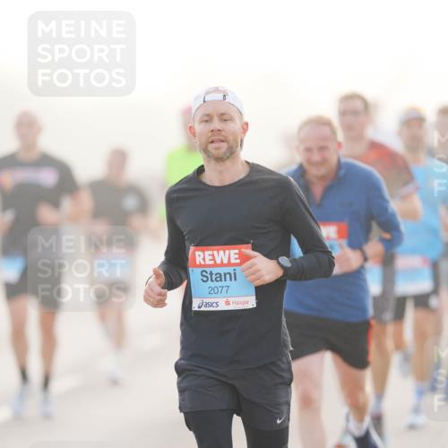 03.10.2026 - Köhlbrandbrückenlauf LAZAROV Photography http://msf.ph/oto/10687128 03.10.2026 09:13:28 Position 3 2077 meine-sportfotos.de