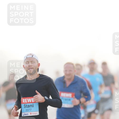 03.10.2026 - Köhlbrandbrückenlauf LAZAROV Photography http://msf.ph/oto/10687132 03.10.2026 09:13:28 Position 3 2077 meine-sportfotos.de