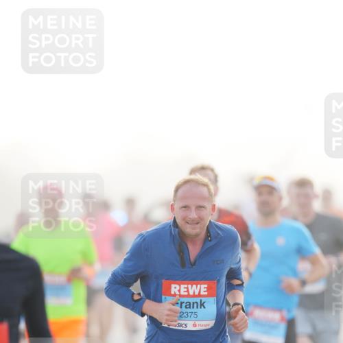03.10.2026 - Köhlbrandbrückenlauf LAZAROV Photography http://msf.ph/oto/10687141 03.10.2026 09:13:29 Position 3 2375 meine-sportfotos.de