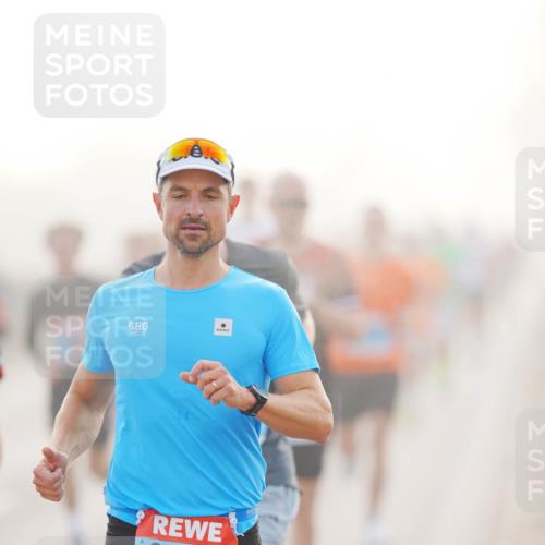 03.10.2026 - Köhlbrandbrückenlauf LAZAROV Photography http://msf.ph/oto/10687165 03.10.2026 09:13:33 Position 3 1260 meine-sportfotos.de