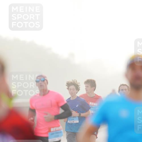 03.10.2026 - Köhlbrandbrückenlauf LAZAROV Photography http://msf.ph/oto/10687177 03.10.2026 09:13:34 Position 3 1288, 2181 meine-sportfotos.de