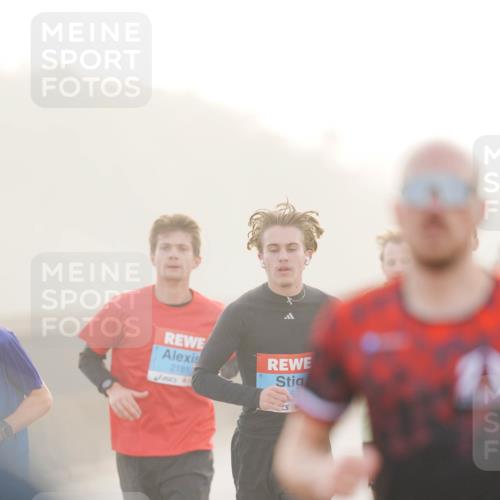 03.10.2026 - Köhlbrandbrückenlauf LAZAROV Photography http://msf.ph/oto/10687199 03.10.2026 09:13:38 Position 3 2181 meine-sportfotos.de