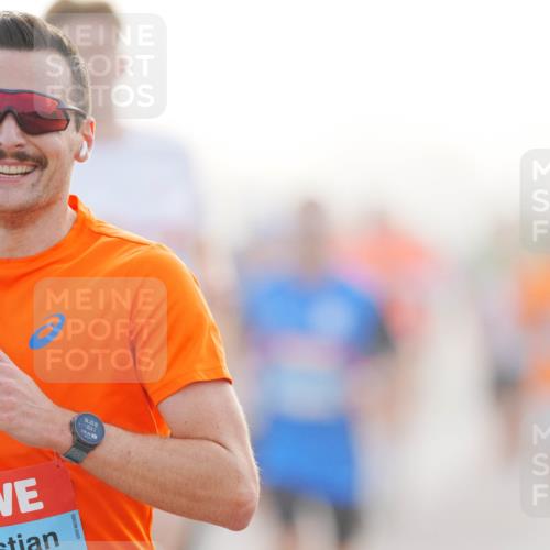 03.10.2026 - Köhlbrandbrückenlauf LAZAROV Photography http://msf.ph/oto/10687229 03.10.2026 09:13:42 Position 3 0, 72, 5 meine-sportfotos.de