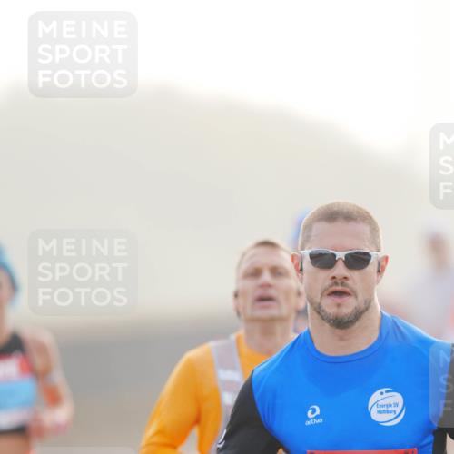 03.10.2026 - Köhlbrandbrückenlauf LAZAROV Photography http://msf.ph/oto/10687252 03.10.2026 09:13:46 Position 3 1823 meine-sportfotos.de