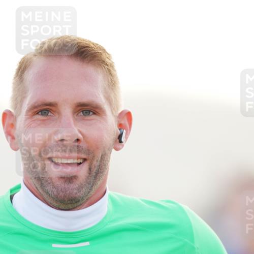 03.10.2026 - Köhlbrandbrückenlauf LAZAROV Photography http://msf.ph/oto/10687297 03.10.2026 09:13:54 Position 3  meine-sportfotos.de