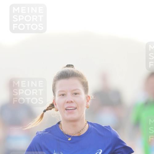 03.10.2026 - Köhlbrandbrückenlauf LAZAROV Photography http://msf.ph/oto/10687303 03.10.2026 09:13:55 Position 3 1357 meine-sportfotos.de