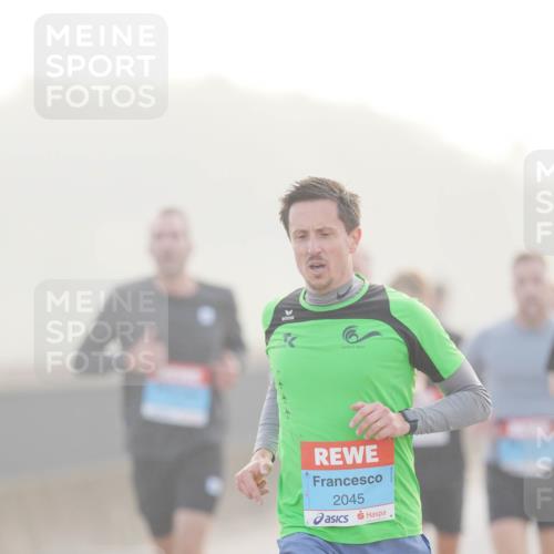 03.10.2026 - Köhlbrandbrückenlauf LAZAROV Photography http://msf.ph/oto/10687309 03.10.2026 09:13:56 Position 3 2045 meine-sportfotos.de