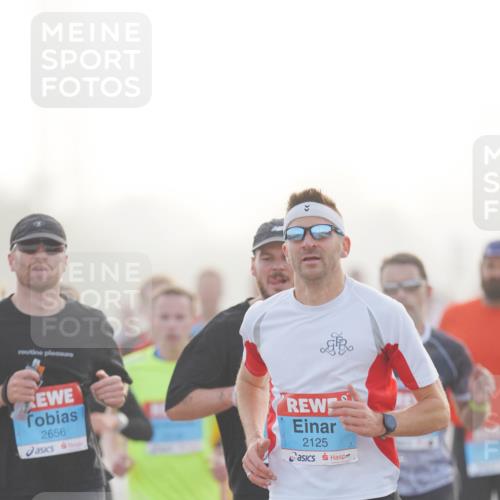 03.10.2026 - Köhlbrandbrückenlauf LAZAROV Photography http://msf.ph/oto/10687323 03.10.2026 09:13:58 Position 3 2656, 2125 meine-sportfotos.de