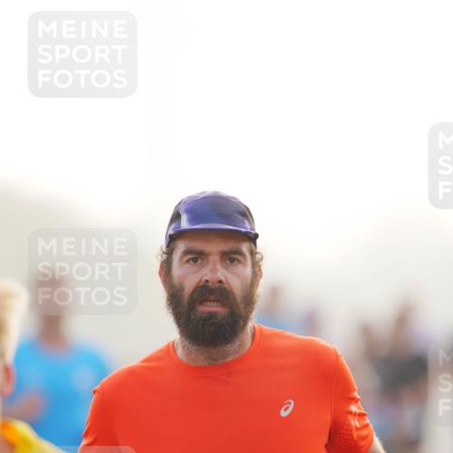 03.10.2026 - Köhlbrandbrückenlauf LAZAROV Photography http://msf.ph/oto/10687363 03.10.2026 09:14:04 Position 3  meine-sportfotos.de