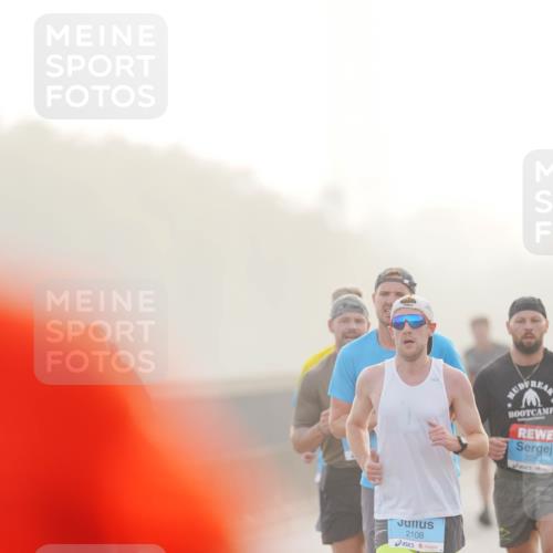 03.10.2026 - Köhlbrandbrückenlauf LAZAROV Photography http://msf.ph/oto/10687376 03.10.2026 09:14:06 Position 3 2108, 2283 meine-sportfotos.de
