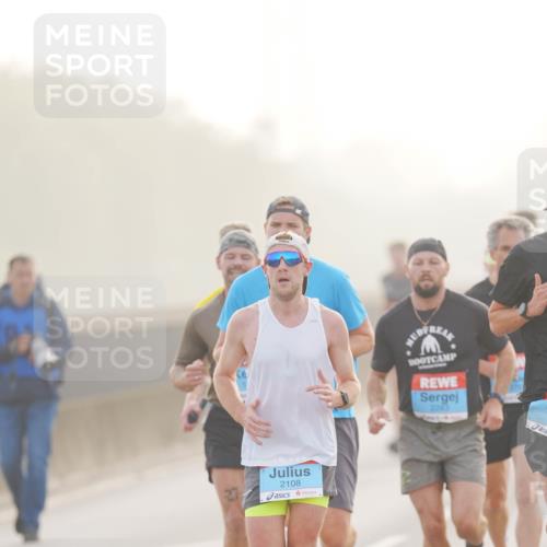03.10.2026 - Köhlbrandbrückenlauf LAZAROV Photography http://msf.ph/oto/10687380 03.10.2026 09:14:07 Position 3 2108, 2283 meine-sportfotos.de