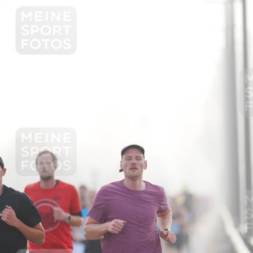 03.10.2026 - Köhlbrandbrückenlauf LAZAROV Photography http://msf.ph/oto/10687387 03.10.2026 09:14:08 Position 3 3710 meine-sportfotos.de