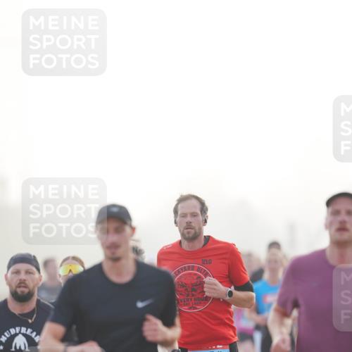 03.10.2026 - Köhlbrandbrückenlauf LAZAROV Photography http://msf.ph/oto/10687394 03.10.2026 09:14:09 Position 3 2283, 2198 meine-sportfotos.de