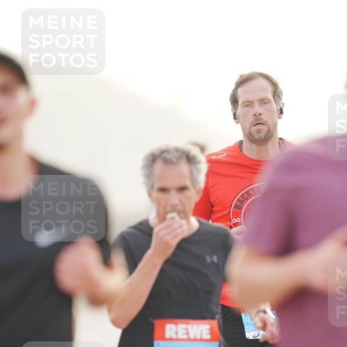 03.10.2026 - Köhlbrandbrückenlauf LAZAROV Photography http://msf.ph/oto/10687417 03.10.2026 09:14:12 Position 3 3791, 8 meine-sportfotos.de