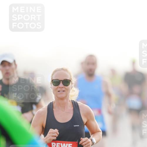 03.10.2026 - Köhlbrandbrückenlauf LAZAROV Photography http://msf.ph/oto/10687488 03.10.2026 09:14:26 Position 3 2339 meine-sportfotos.de
