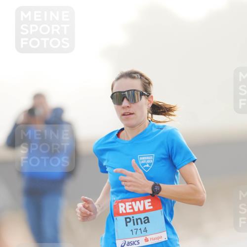 03.10.2026 - Köhlbrandbrückenlauf LAZAROV Photography http://msf.ph/oto/10687501 03.10.2026 09:14:31 Position 3 1714 meine-sportfotos.de