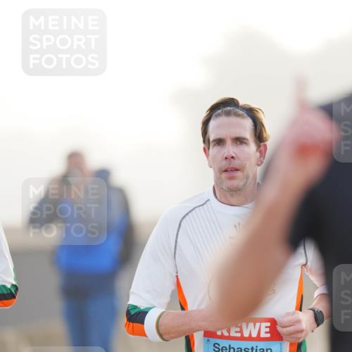 03.10.2026 - Köhlbrandbrückenlauf LAZAROV Photography http://msf.ph/oto/10687539 03.10.2026 09:14:39 Position 3 2177 meine-sportfotos.de
