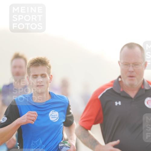03.10.2026 - Köhlbrandbrückenlauf LAZAROV Photography http://msf.ph/oto/10687596 03.10.2026 09:14:51 Position 3 1828, 1327 meine-sportfotos.de