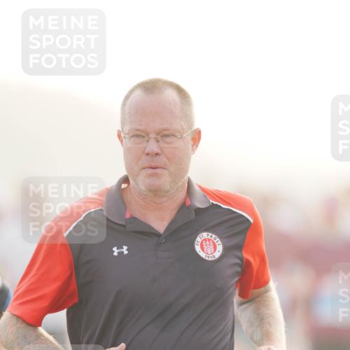 03.10.2026 - Köhlbrandbrückenlauf LAZAROV Photography http://msf.ph/oto/10687599 03.10.2026 09:14:52 Position 3 1327, 1910 meine-sportfotos.de