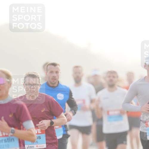 03.10.2026 - Köhlbrandbrückenlauf LAZAROV Photography http://msf.ph/oto/10687621 03.10.2026 09:14:56 Position 3 95, 2210, 1216 meine-sportfotos.de