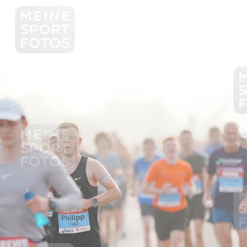 03.10.2026 - Köhlbrandbrückenlauf LAZAROV Photography http://msf.ph/oto/10687639 03.10.2026 09:14:58 Position 3 1360 meine-sportfotos.de