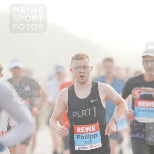 03.10.2026 - Köhlbrandbrückenlauf LAZAROV Photography http://msf.ph/oto/10687652 03.10.2026 09:15:00 Position 3 1360, 1777 meine-sportfotos.de