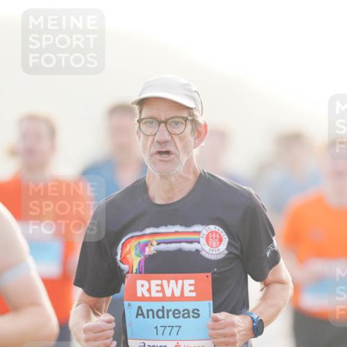 03.10.2026 - Köhlbrandbrückenlauf LAZAROV Photography http://msf.ph/oto/10687671 03.10.2026 09:15:03 Position 3 1777, 1910 meine-sportfotos.de