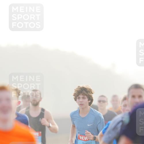 03.10.2026 - Köhlbrandbrückenlauf LAZAROV Photography http://msf.ph/oto/10687689 03.10.2026 09:15:05 Position 3 3844 meine-sportfotos.de