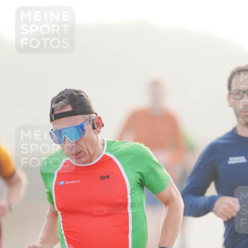 03.10.2026 - Köhlbrandbrückenlauf LAZAROV Photography http://msf.ph/oto/10687728 03.10.2026 09:15:12 Position 3 0, 1479 meine-sportfotos.de