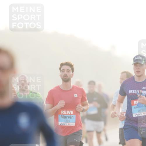 03.10.2026 - Köhlbrandbrückenlauf LAZAROV Photography http://msf.ph/oto/10687732 03.10.2026 09:15:13 Position 3 1290, 2139 meine-sportfotos.de