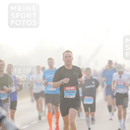 03.10.2026 - Köhlbrandbrückenlauf LAZAROV Photography http://msf.ph/oto/10687753 03.10.2026 09:15:16 Position 3 2151 meine-sportfotos.de