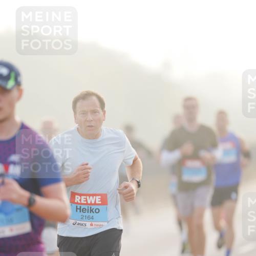 03.10.2026 - Köhlbrandbrückenlauf LAZAROV Photography http://msf.ph/oto/10687760 03.10.2026 09:15:17 Position 3 2164 meine-sportfotos.de