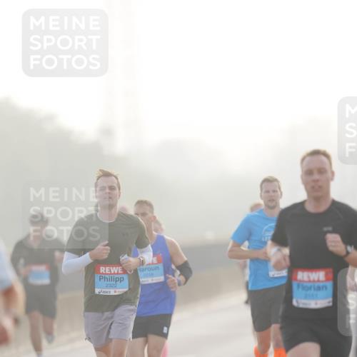 03.10.2026 - Köhlbrandbrückenlauf LAZAROV Photography http://msf.ph/oto/10687761 03.10.2026 09:15:18 Position 3 2322, 2258 meine-sportfotos.de