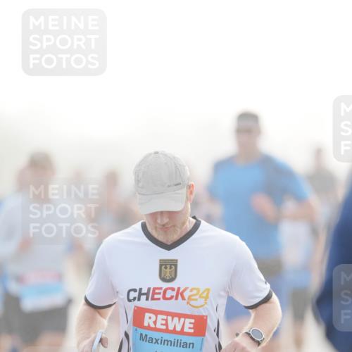 03.10.2026 - Köhlbrandbrückenlauf LAZAROV Photography http://msf.ph/oto/10687806 03.10.2026 09:15:26 Position 3 24, 1944 meine-sportfotos.de