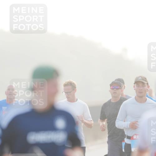 03.10.2026 - Köhlbrandbrückenlauf LAZAROV Photography http://msf.ph/oto/10687811 03.10.2026 09:15:27 Position 3  meine-sportfotos.de