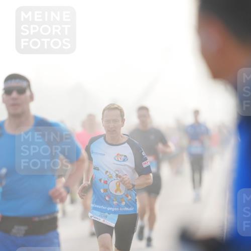 03.10.2026 - Köhlbrandbrückenlauf LAZAROV Photography http://msf.ph/oto/10687819 03.10.2026 09:15:29 Position 3 2058 meine-sportfotos.de