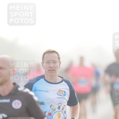 03.10.2026 - Köhlbrandbrückenlauf LAZAROV Photography http://msf.ph/oto/10687847 03.10.2026 09:15:33 Position 3 1, 1531, 2058 meine-sportfotos.de