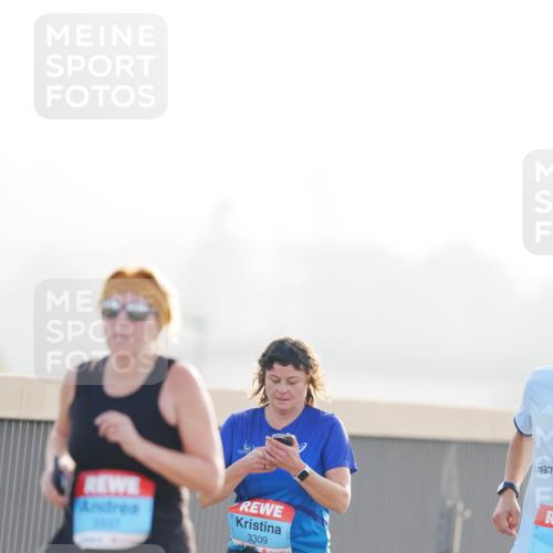03.10.2026 - Köhlbrandbrückenlauf LAZAROV Photography http://msf.ph/oto/10687856 03.10.2026 09:30:49 Position 3 3309 meine-sportfotos.de