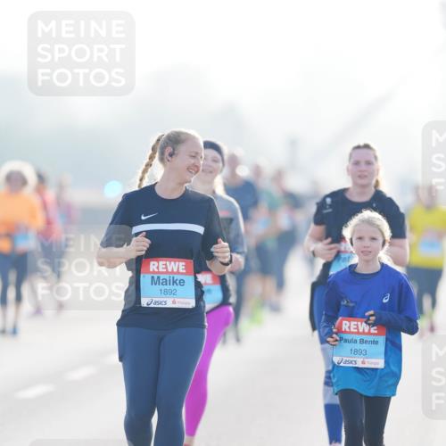 03.10.2026 - Köhlbrandbrückenlauf LAZAROV Photography http://msf.ph/oto/10687880 03.10.2026 09:31:24 Position 3 1892, 1893 meine-sportfotos.de