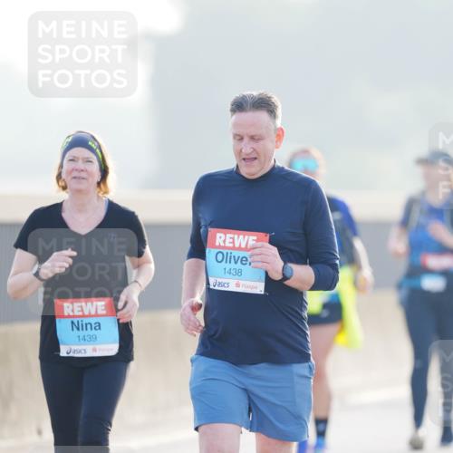 03.10.2026 - Köhlbrandbrückenlauf LAZAROV Photography http://msf.ph/oto/10687933 03.10.2026 09:32:18 Position 3 1439, 1438 meine-sportfotos.de