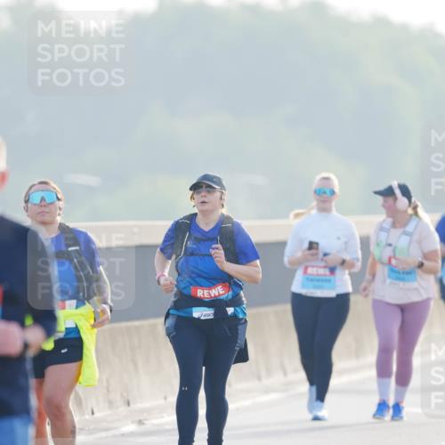 03.10.2026 - Köhlbrandbrückenlauf LAZAROV Photography http://msf.ph/oto/10687936 03.10.2026 09:32:18 Position 3  meine-sportfotos.de