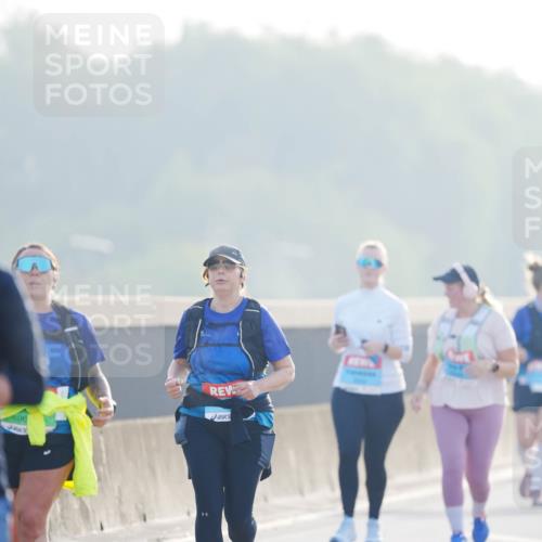 03.10.2026 - Köhlbrandbrückenlauf LAZAROV Photography http://msf.ph/oto/10687938 03.10.2026 09:32:19 Position 3 96 meine-sportfotos.de
