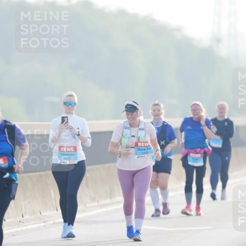 03.10.2026 - Köhlbrandbrückenlauf LAZAROV Photography http://msf.ph/oto/10687944 03.10.2026 09:32:20 Position 3 3554, 2945 meine-sportfotos.de