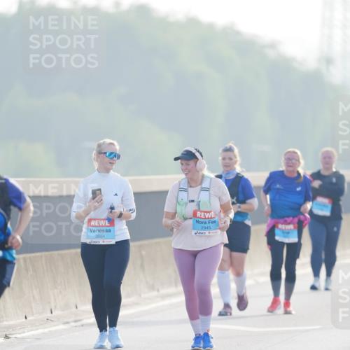 03.10.2026 - Köhlbrandbrückenlauf LAZAROV Photography http://msf.ph/oto/10687946 03.10.2026 09:32:20 Position 3 3554, 2945 meine-sportfotos.de